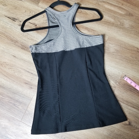 MPG tank top - Picture 3 of 6